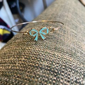 Teal bow bracelet
